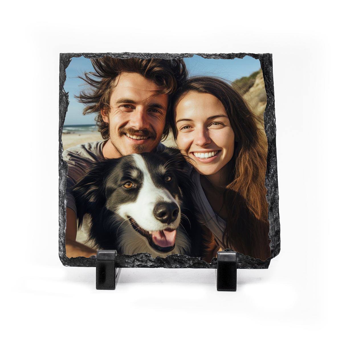 Foto kámen z jednoho kusu přírodní štípané břidlice s Vaším vlastním potiskem, který si navrhnete v našem konfigurátoru, plastové stojánky, rozměry 15x15 cm nebo 20x20 cm