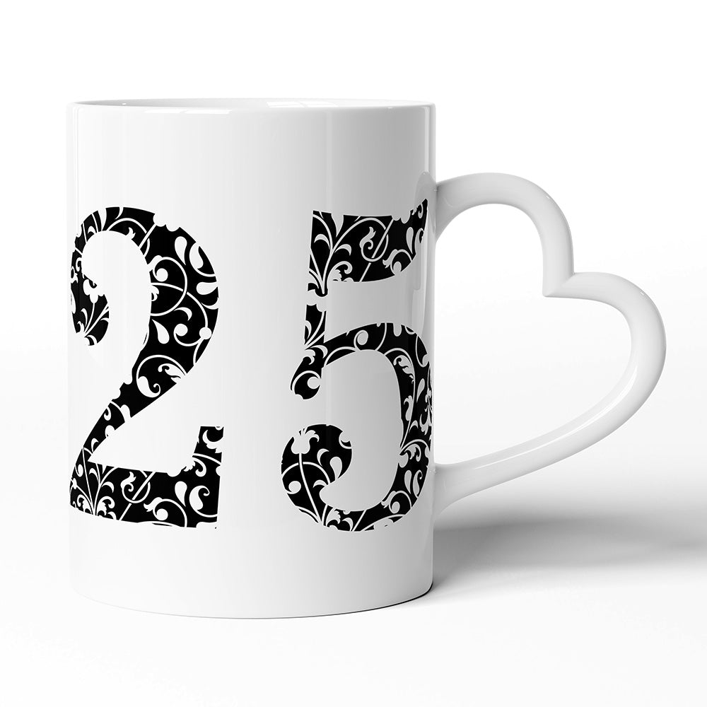 Keramický hrníček s uchem ve tvaru srdce motiv Věk 25