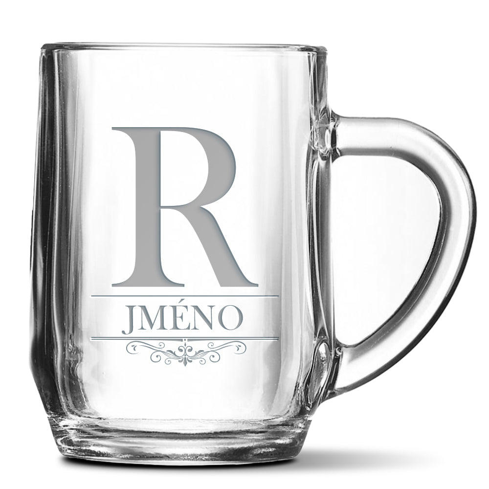 Skleněný pivní půllitr s gravírovaným motivem Se jménem