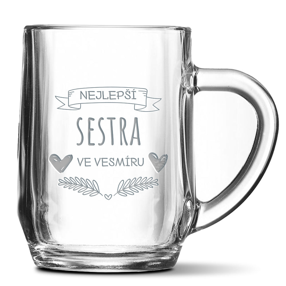 Skleněný pivní půllitr s gravírovaným motivem Nejlepší sestra ve vesmíru