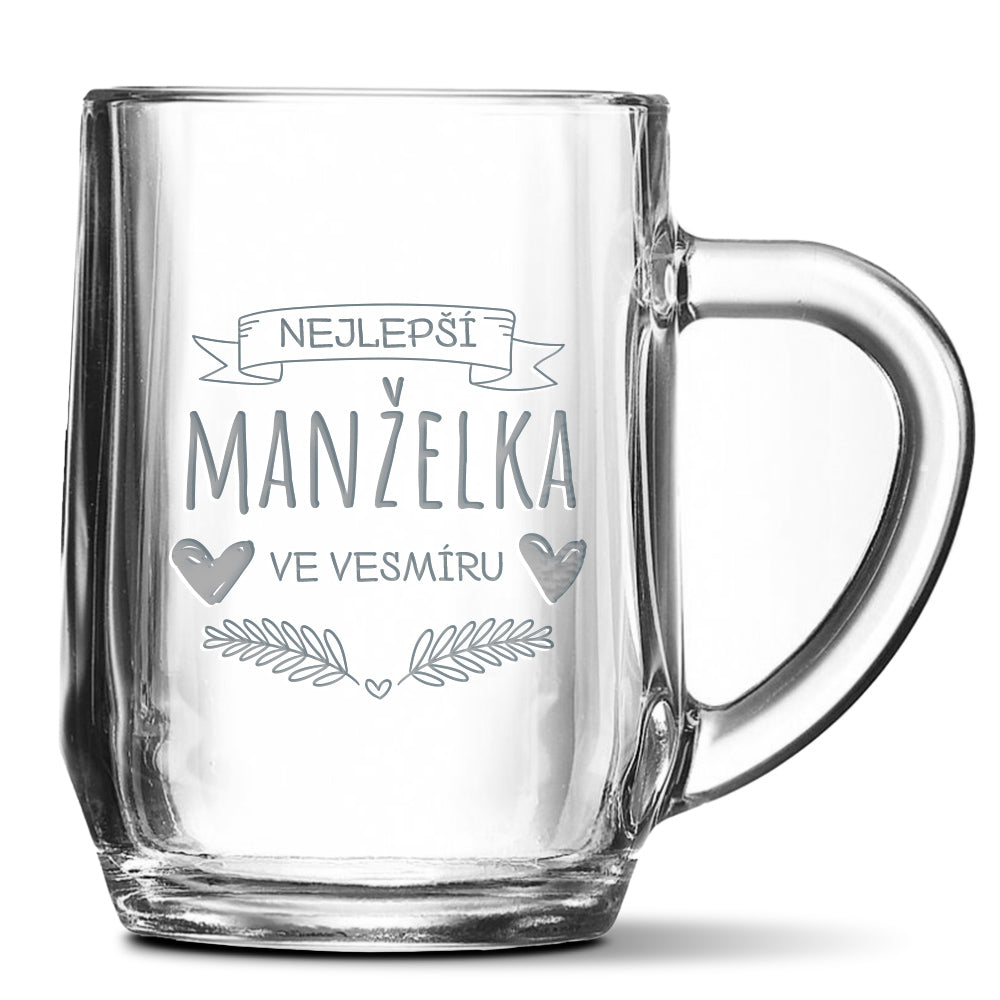Skleněný pivní půllitr s gravírovaným motivem Nejlepší manželka ve vesmíru