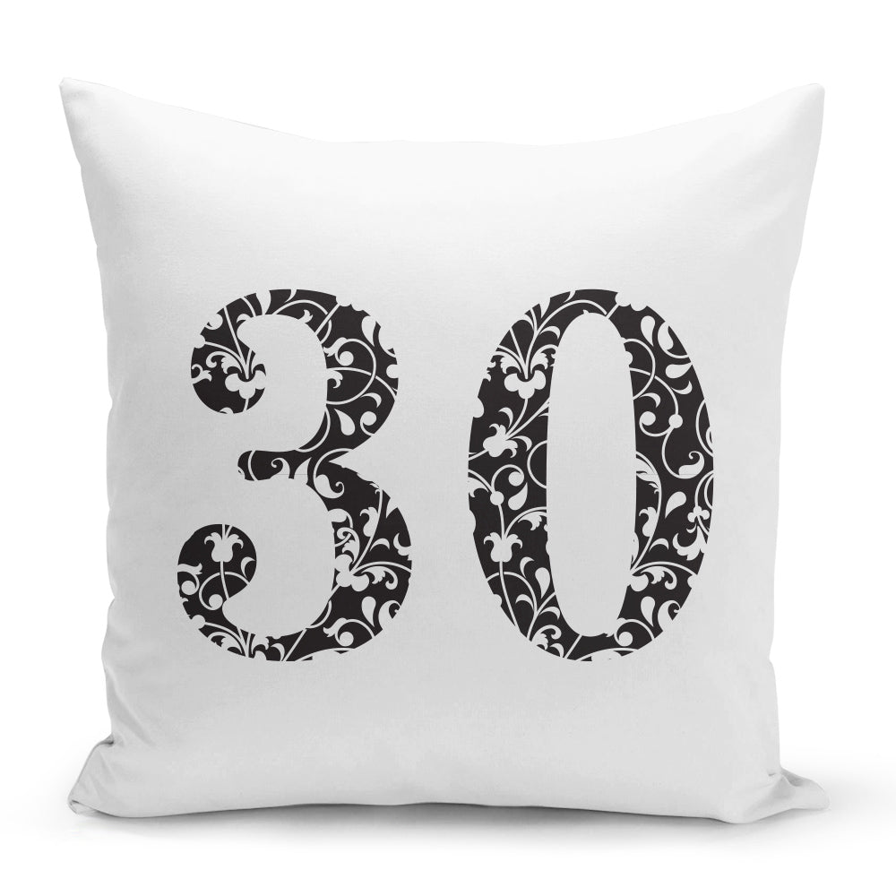 Bílý polštář 40 x 40 cm s motivem Věk 30