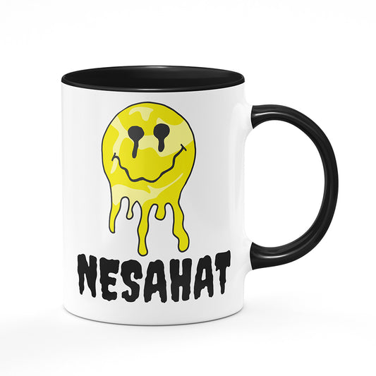 Keramický hrnek bílý s černým lemem vnitřkem a uchem motiv Nesahat