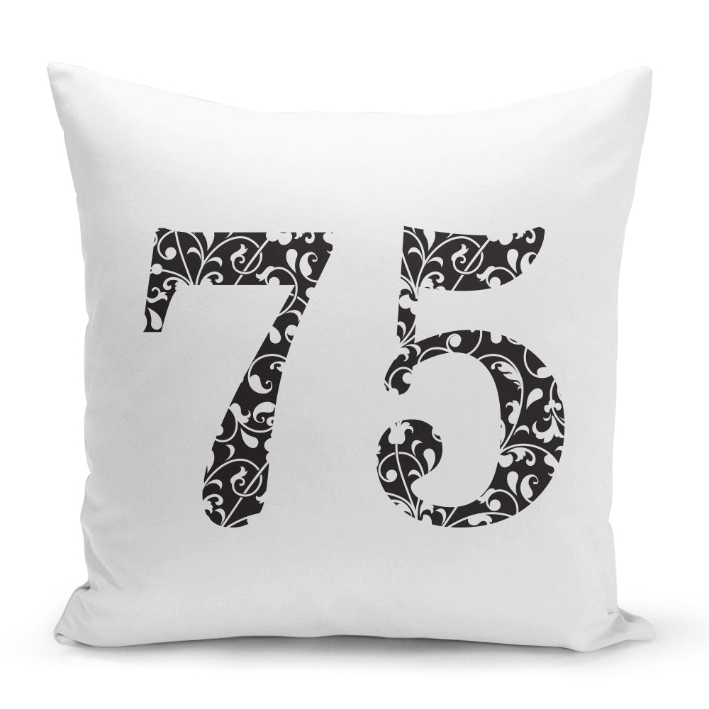 Bílý polštář 40 x 40 cm s motivem Věk 75