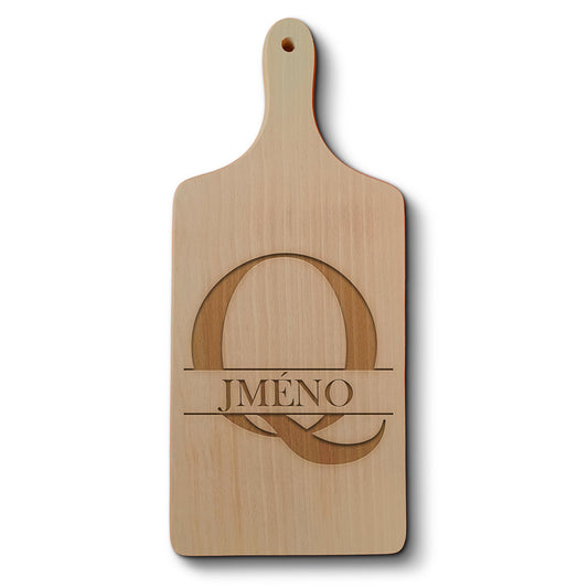 Dřevěné kuchyňské prkénko s gravírovaným motivem Se jménem Q…