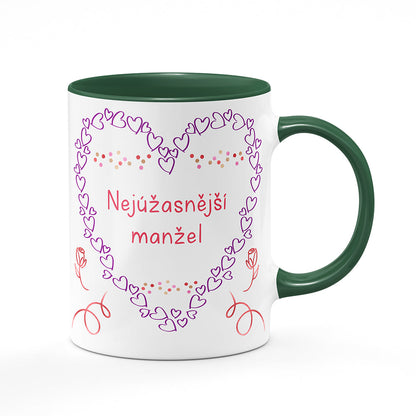 Keramický hrnek bílý s zeleným lemem vnitřkem a uchem motiv Nejúžasnější manžel