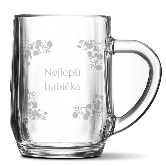 Skleněný pivní půllitr s gravírovaným motivemNejlepší babička