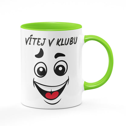 Keramický hrnek bílý s světle zeleným lemem vnitřkem a uchem motiv Vítej v klubu