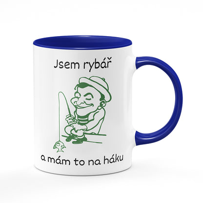 Keramický hrnek bílý s modrým lemem vnitřkem a uchem motiv Jsem rybář a mám to na háku