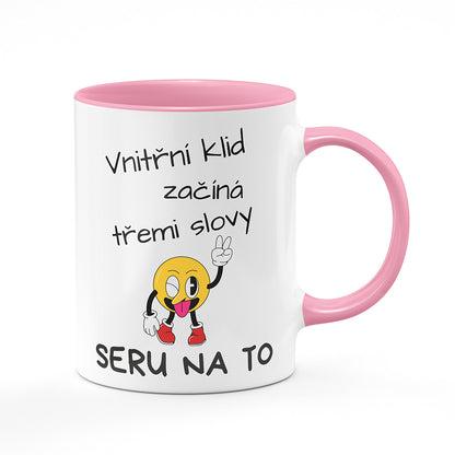Keramický hrnek bílý s růžovým lemem vnitřkem a uchem motiv Vnitřní klid…